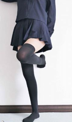 带闺蜜出来玩被她老公说怎么回她_1080P在线观看完整版