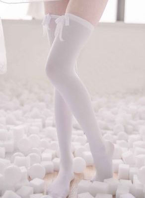 刀在喉咙_BD英语在线播放