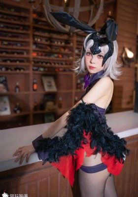 一龙二凤岳女共夫阿兰_剧情片电影全集观看