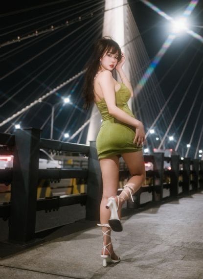 大胸女邻居_超清手机免费观看完整