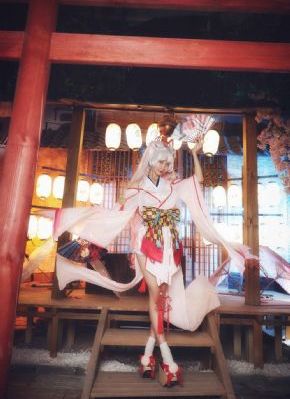 年轻的保姆1_BD神马在线观看